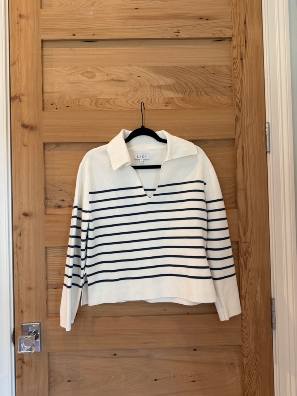 LAKE Striped Collared Sweater Cream Navy Nautical Coastal Size small
